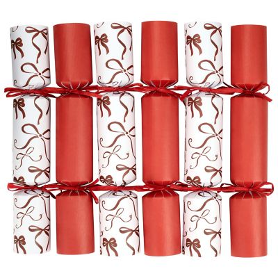 6 Lakeland Crackers with Tree Decorations  image(6)