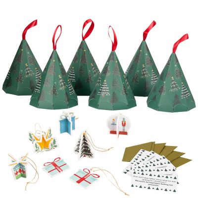 Lakeland Christmas Tree Shaped Crackers                                        