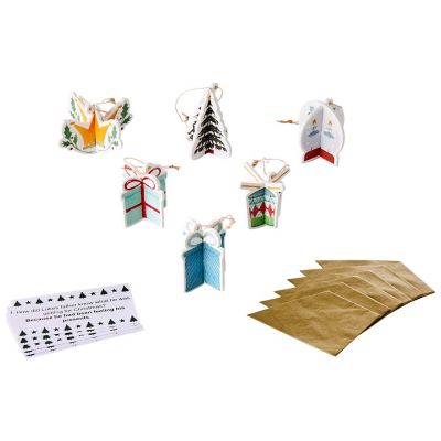 Lakeland Christmas Tree Shaped Crackers                                         image(3)