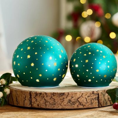 Lakeland Orb Light-Up Decoration image(4)