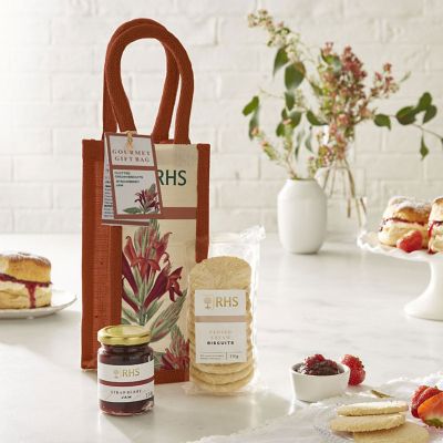 RHS Clotted Cream Biscuits and Strawberry Jam Gift Bag image(2)