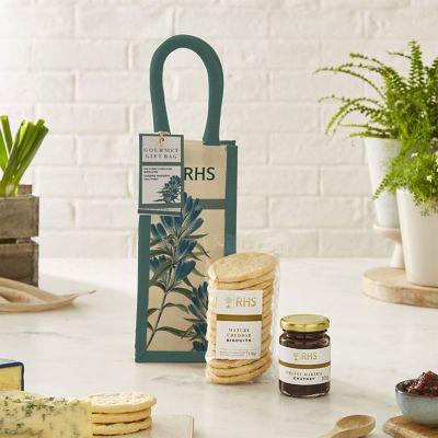 RHS Mature Cheddar Biscuits and Chutney Gift Bag image(2)