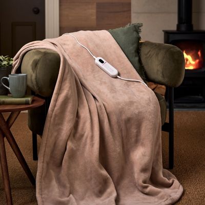 StaySnug Velvety Taupe Heated Throw image(2)