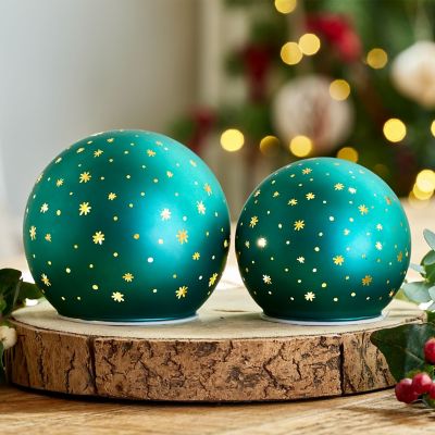 Lakeland Small Orb Light Up Decoration image(2)