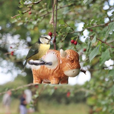 ‘Hairie’ Hanging Ceramic Highland Cow With Nesting Wool image(2)