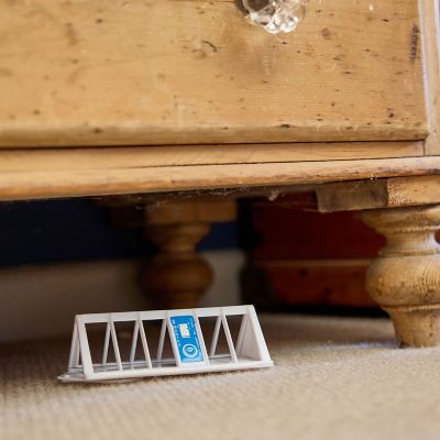 Zero In Demi Diamond Clothes Moth Killer image(3)