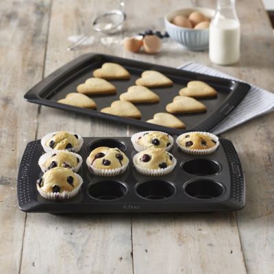 Pyrex Oven Tray and Muffin Set Lakeland